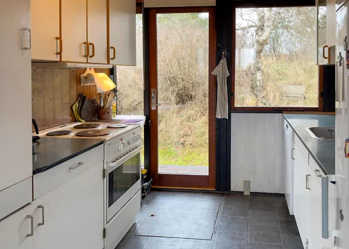 3 Bedroom Stunning In * Knebel